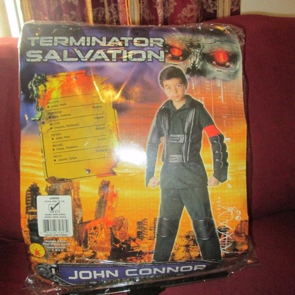 Deluxe Terminator 4 John Connor Child Costume
